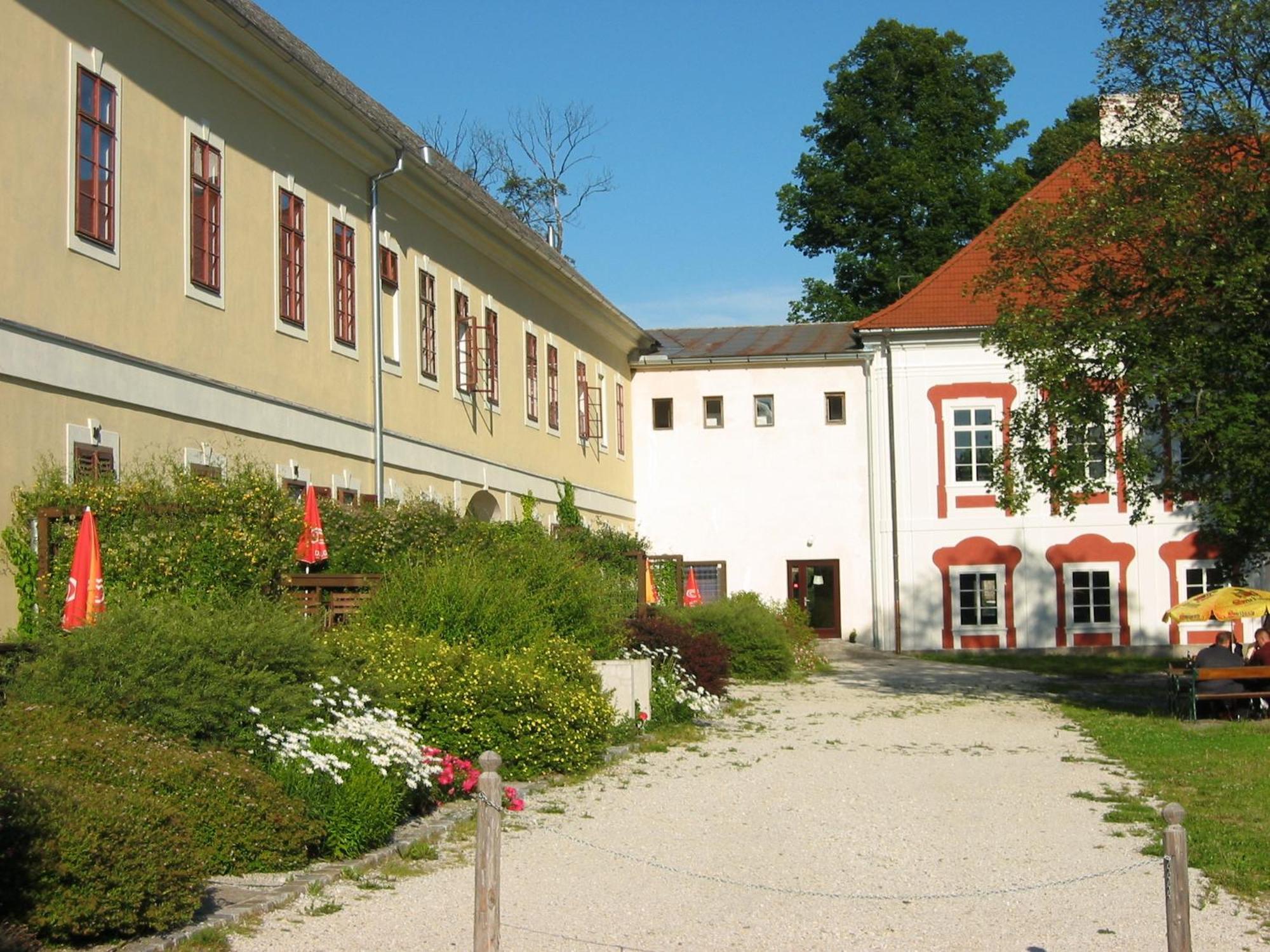 Holidaypark Mlazovy Kolinec Eksteriør billede